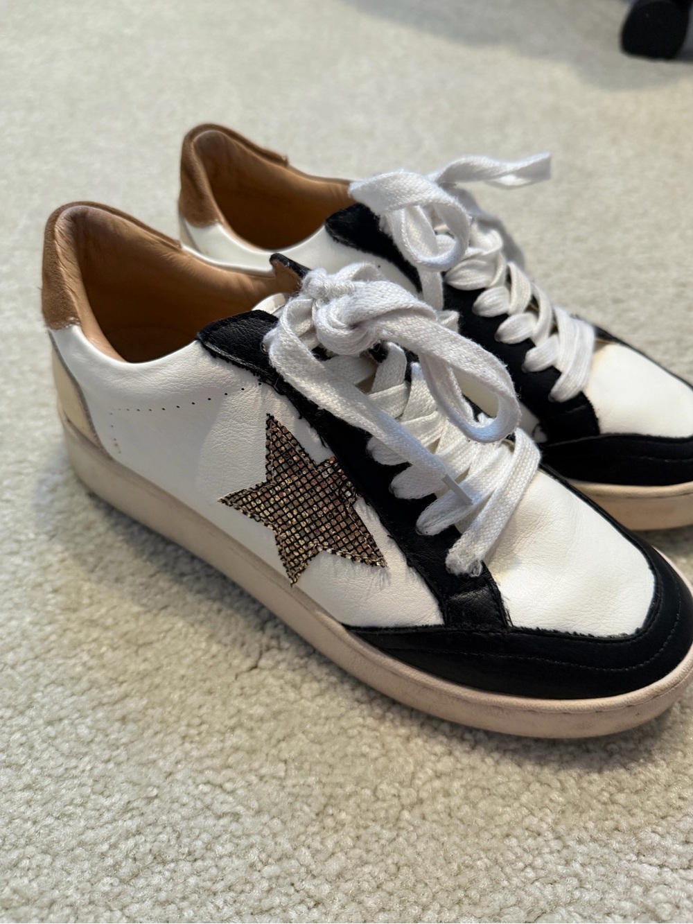 White & Black Women's Leather Sneakers with Gold Star Accent